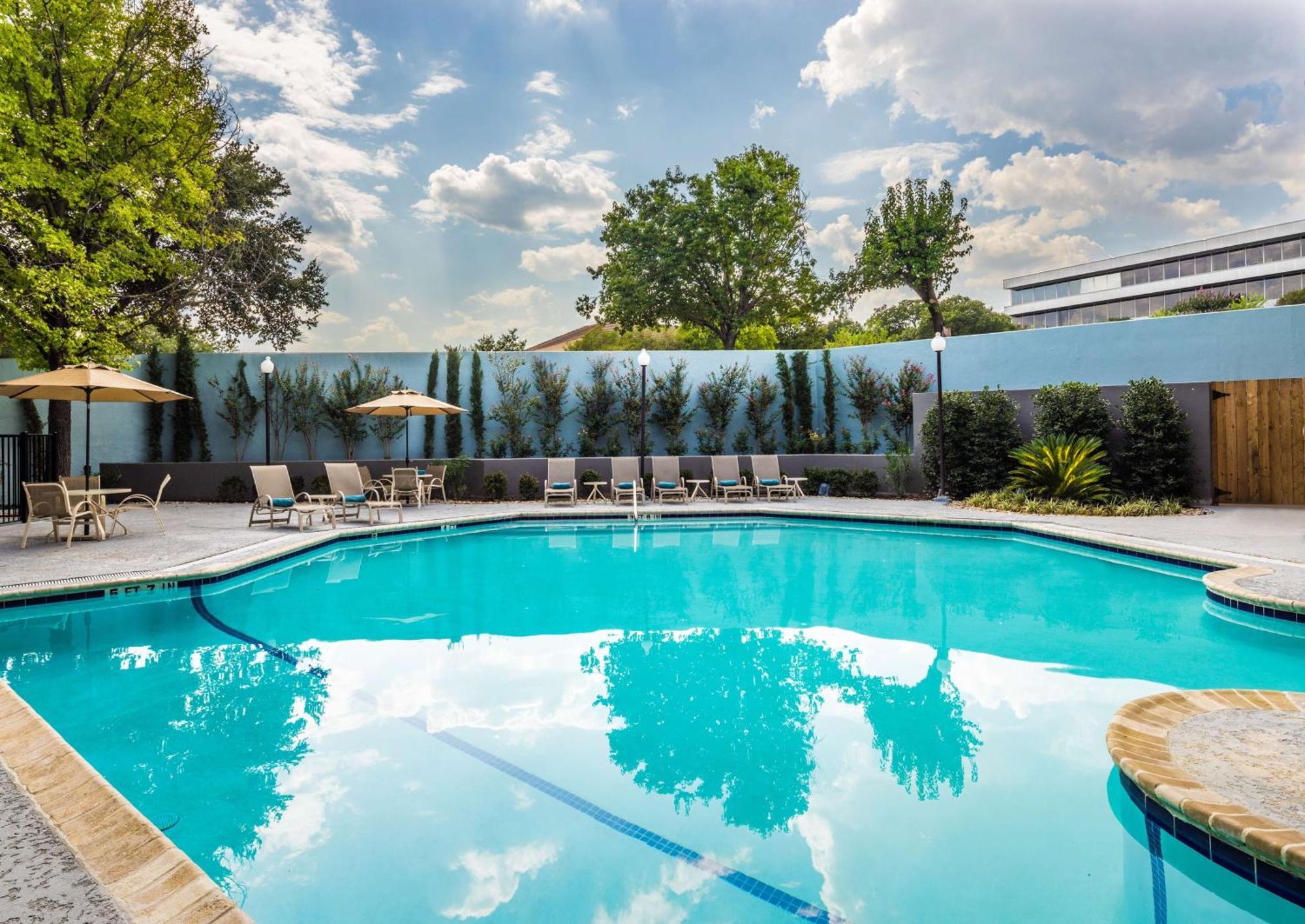 Doubletree By Hilton Austin Northwest - Arboretum Dış mekan fotoğraf